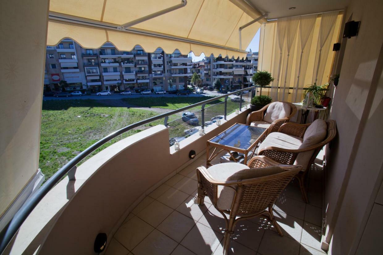 Deluxe Boutique Suite , Jacuzzi, Private Parking, Fireplace Thessaloniki Exterior photo